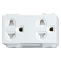 Ổ Cắm Đôi Panasonic WEV1582SW/WEV1582-7SW Dòng Wide 