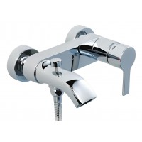 Củ Sen Tắm Moen HK63132 Nóng Lạnh