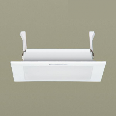 Đèn Led Âm Trần Panasonic NNP71254 Hình Vuông 6W Ánh Sáng Ấm 3000K