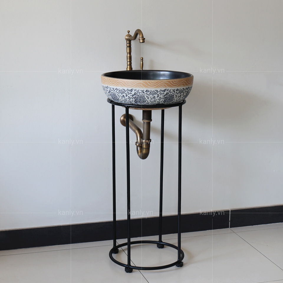 Hình thực tế chân đỡ chậu lavabo bằng sắt FP05