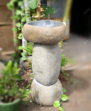 Hình ảnh thực tế chân đá cuội MAR75 đặt lavabo