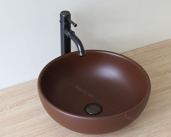Hình ảnh thực tế lavabo rửa mặt Kanly đặt bàn SU511