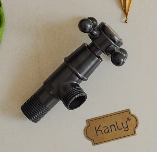 Hình ảnh thực tế van góc T cầu Kanly GCV 11B