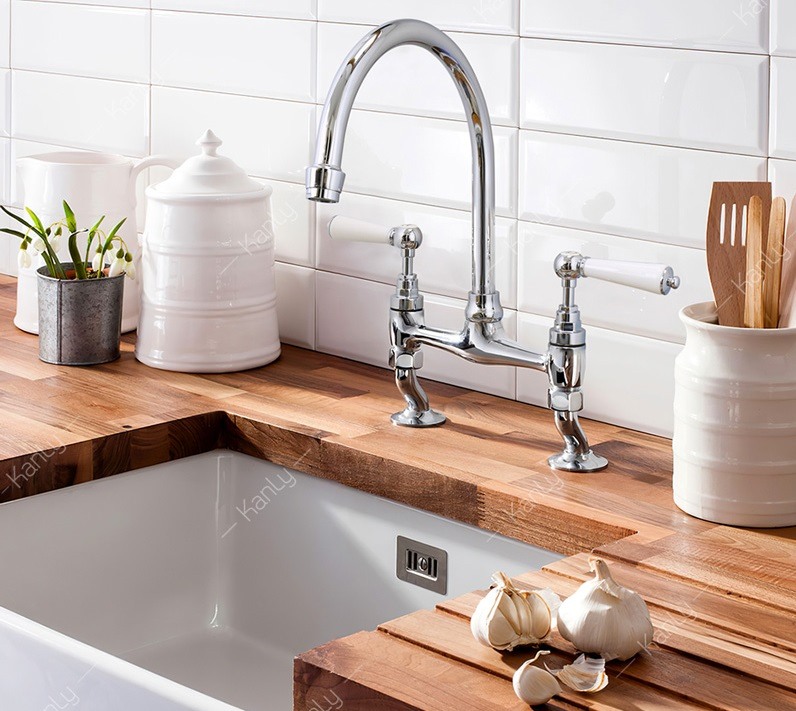 Hình ảnh thực tế vòi bếp nóng lạnh Kanly CHC20