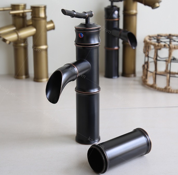 Hình ảnh thực tế vòi chậu rửa Kanly đồng thau GCV02B