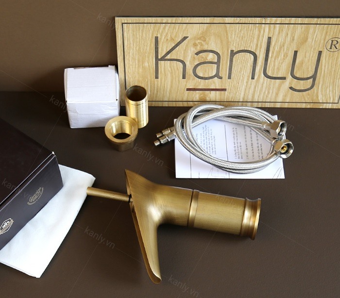 Hình ảnh thực tế vòi chậu rửa Kanly đồng thau GCV 17