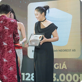 Hình ảnh vinh danh TDM Tuấn Đức