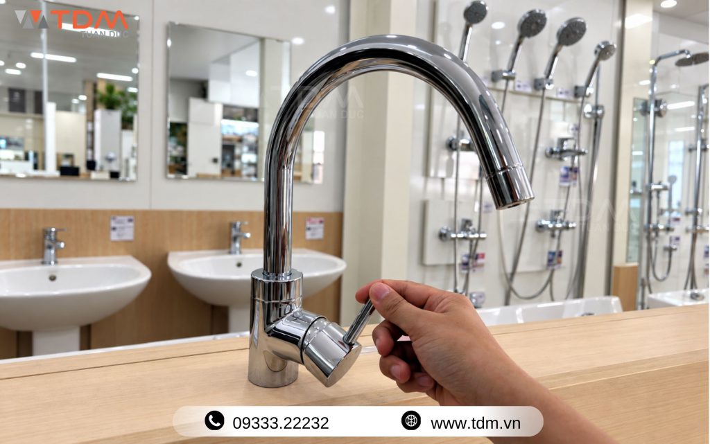 Sử dụng vòi rửa chén bát TOTO đúng cách hàng ngày từ chuyên gia TDM