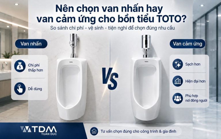 Nên chọn van nhấn hay van cảm ứng cho bồn tiểu nam TOTO? Giải pháp tối ưu từ TDM